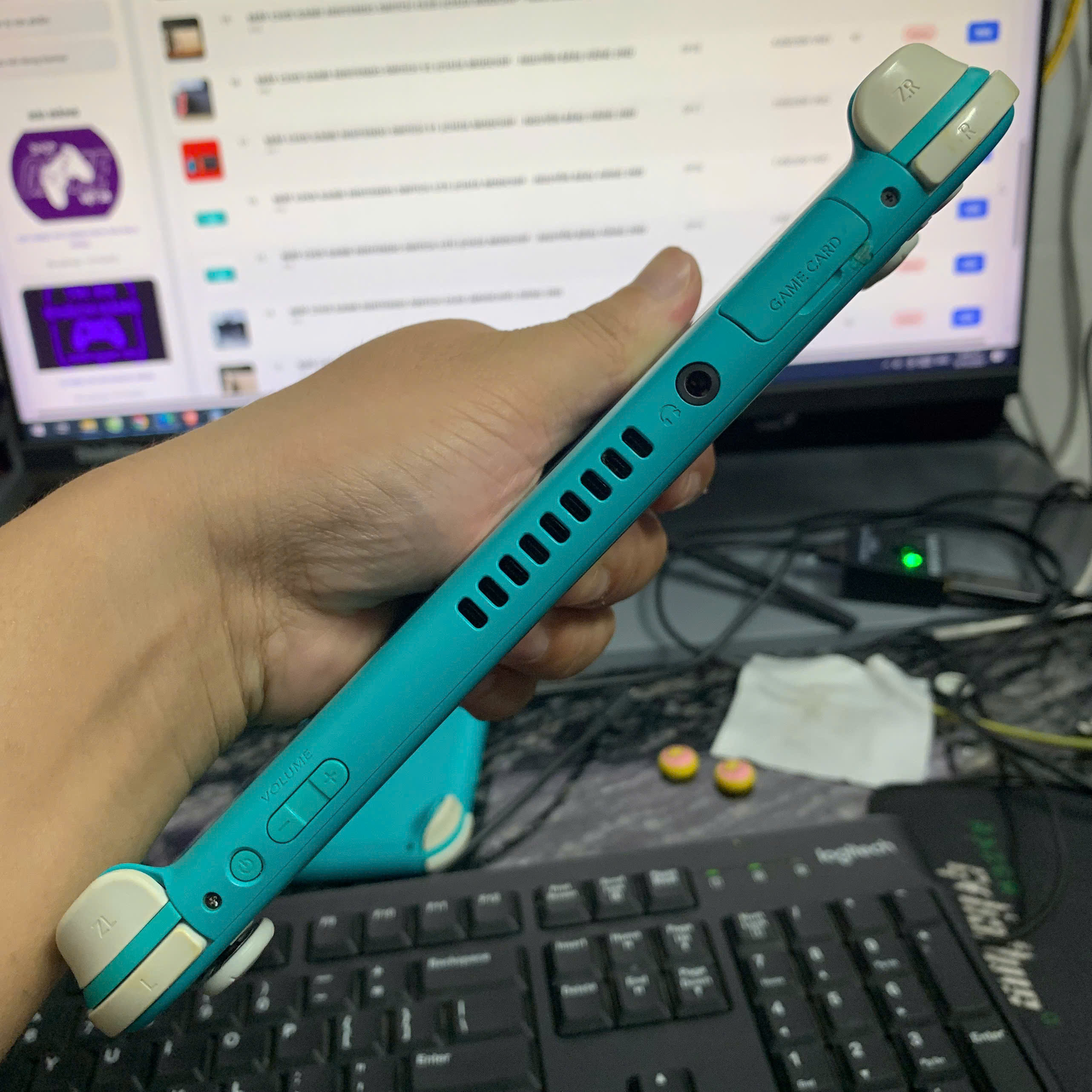 2ND - Nintendo Switch Lite hắc ám 128GB màu XANH