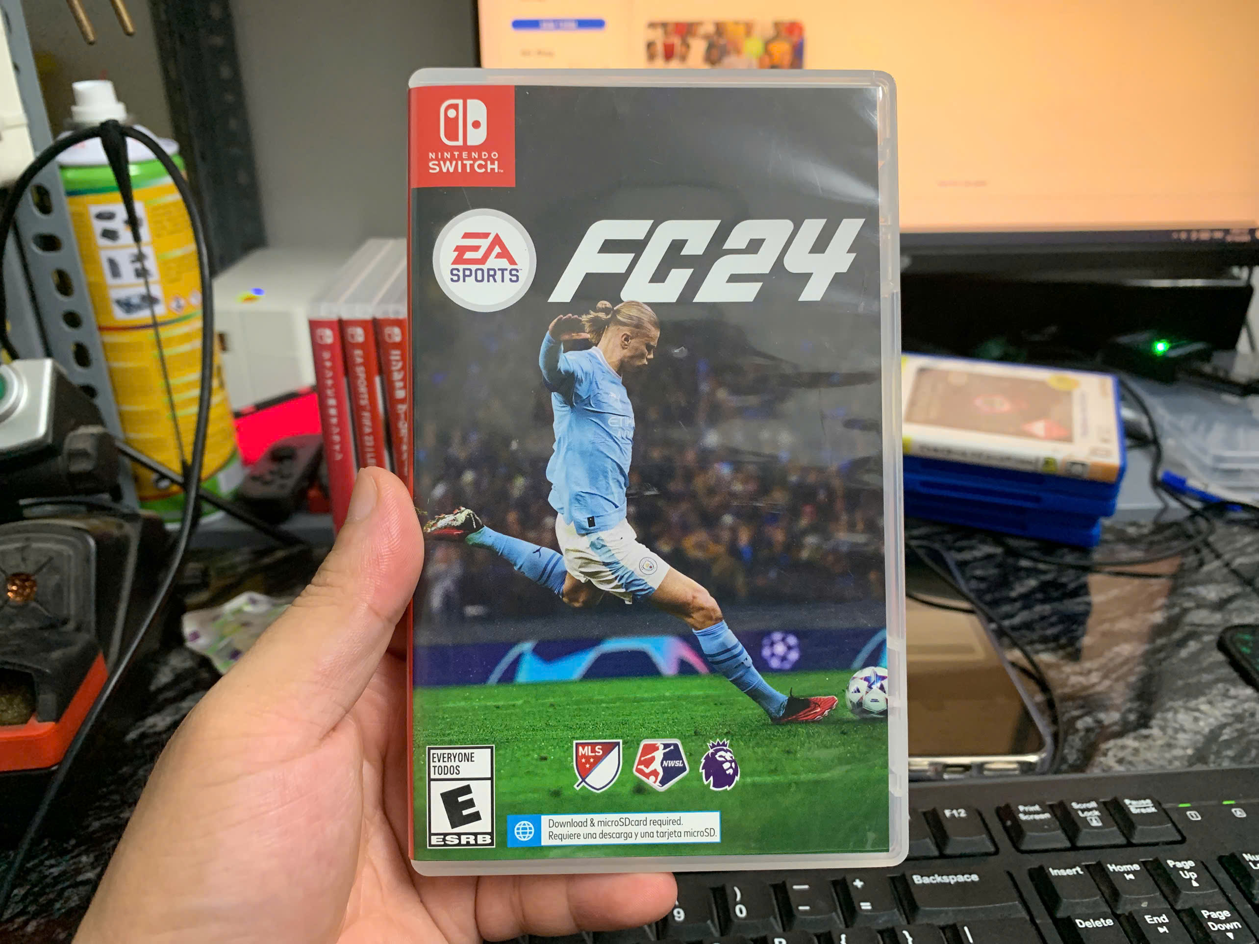 Thẻ game EA Sports FC 24 fullbox cho máy Nintendo Switch [2ND]