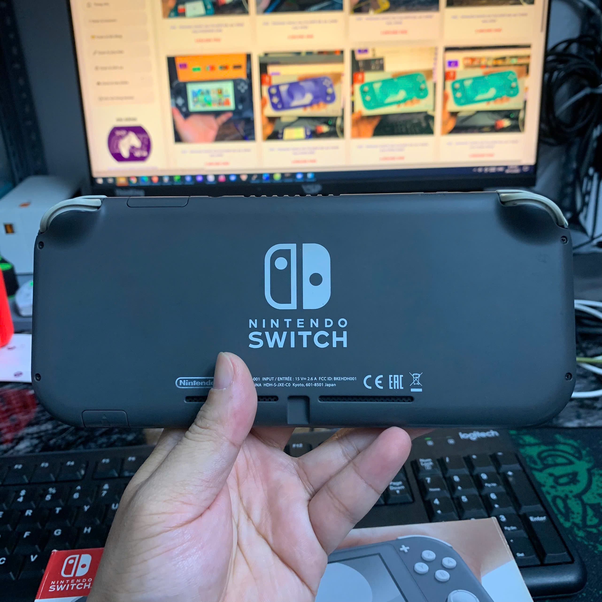 2ND - Nintendo Switch Lite FULLBOX hắc ám 128GB màu XÁM
