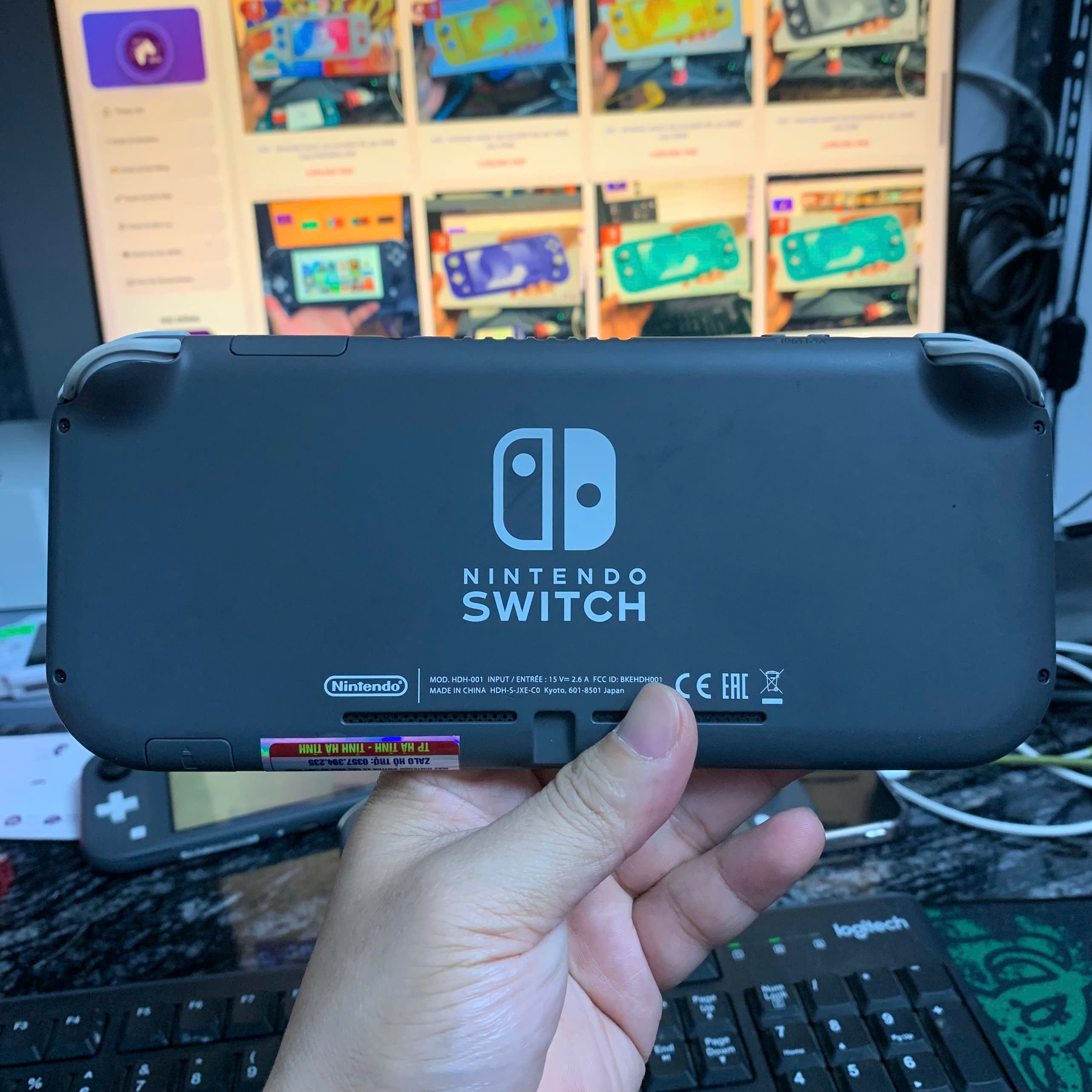 2ND - Nintendo Switch Lite FULLBOX hắc ám 128GB màu XÁM